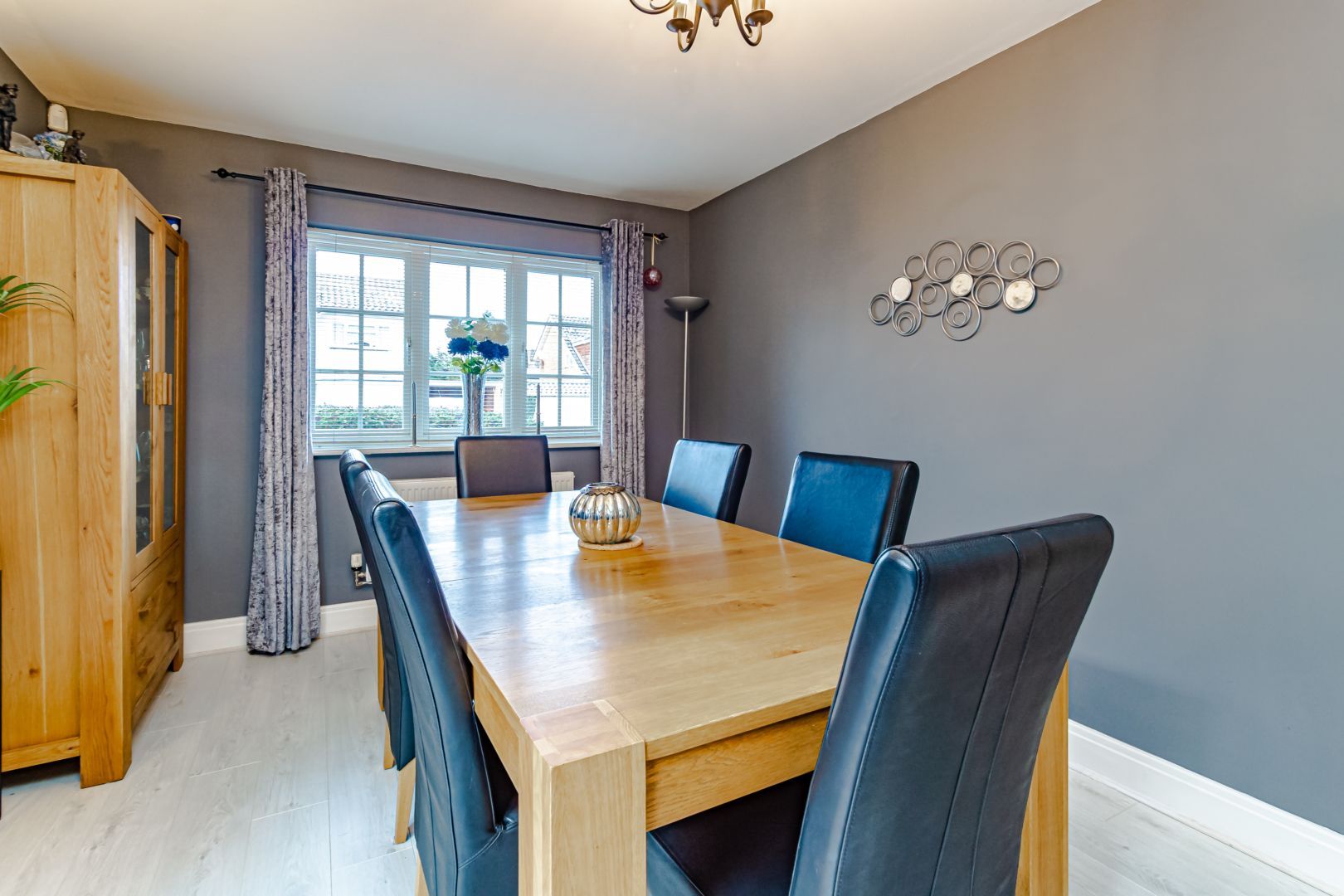 5 bed detached house for sale in Blackwater Lane, Crawley RH10 Zoopla