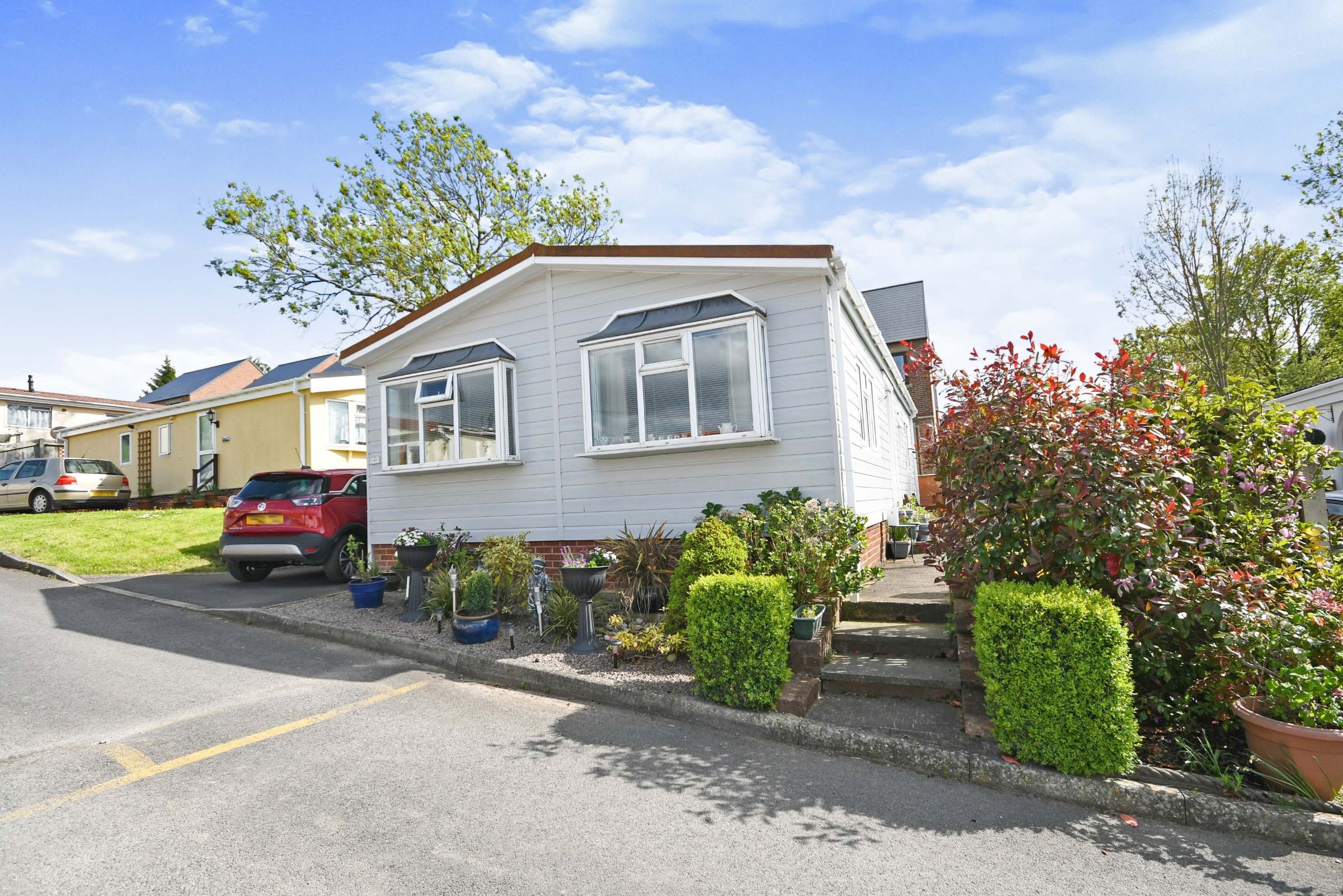 2 bed property for sale in Sunningdale Park, New Tupton, Chesterfield