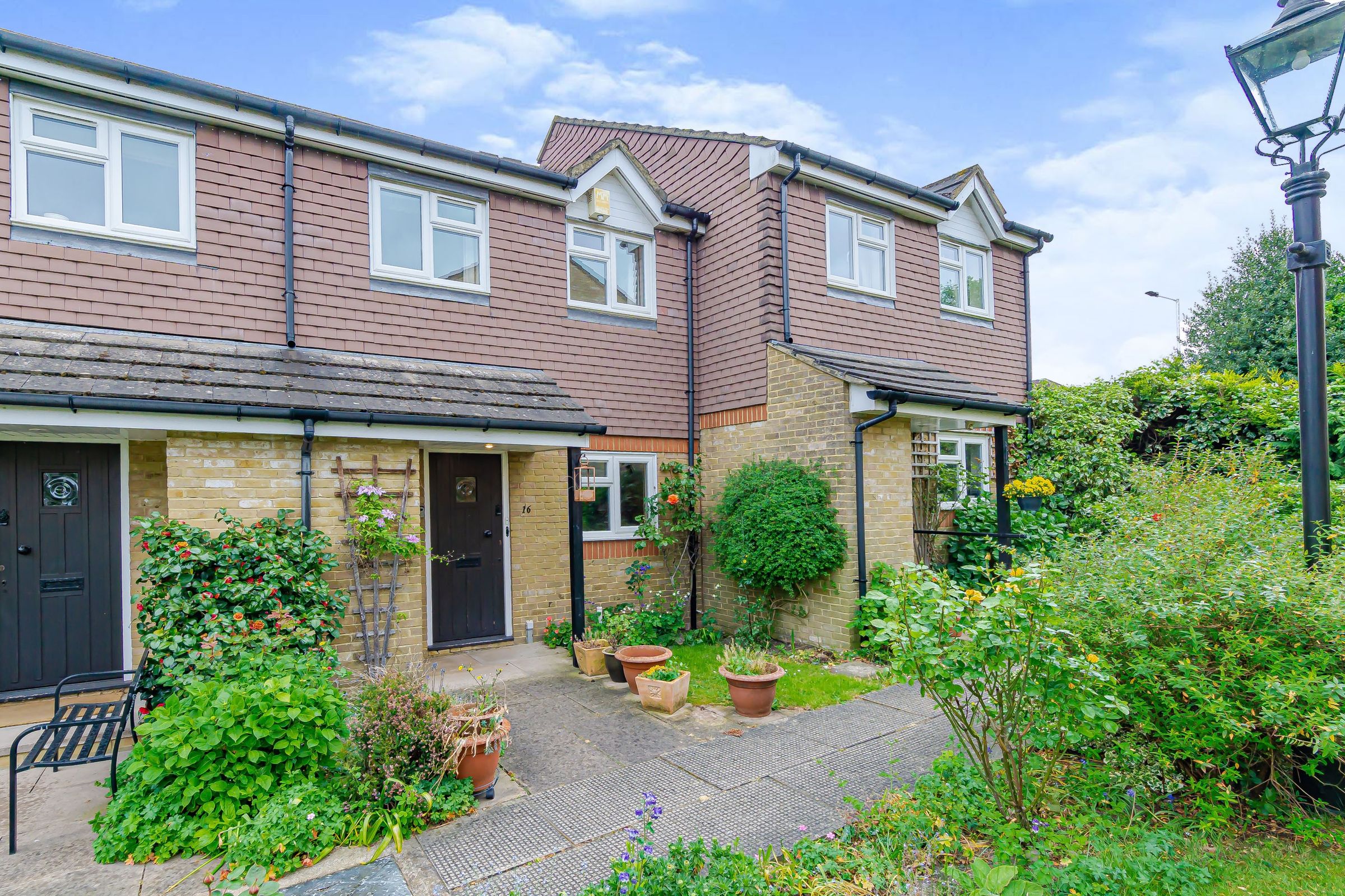 2 bed terraced house for sale in Peregrine Gardens, Croydon CR0 Zoopla
