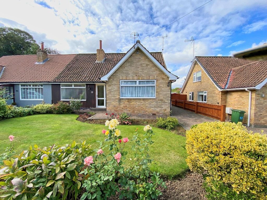 3 bed semidetached house for sale in St. Michaels Close, Skidby
