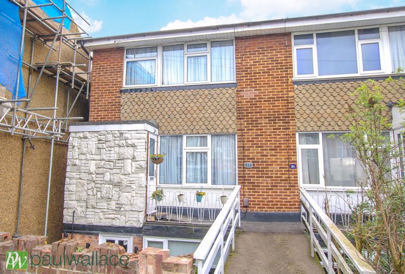 3 bed flat for sale in Rye Road, Hoddesdon EN11 Zoopla