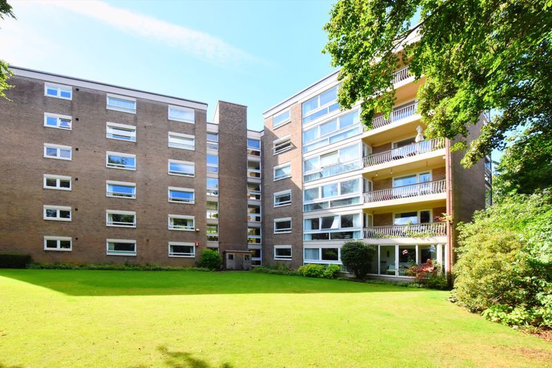3 bed flat for sale in Wentworth Grange, The Grove, Gosforth, Newcastle