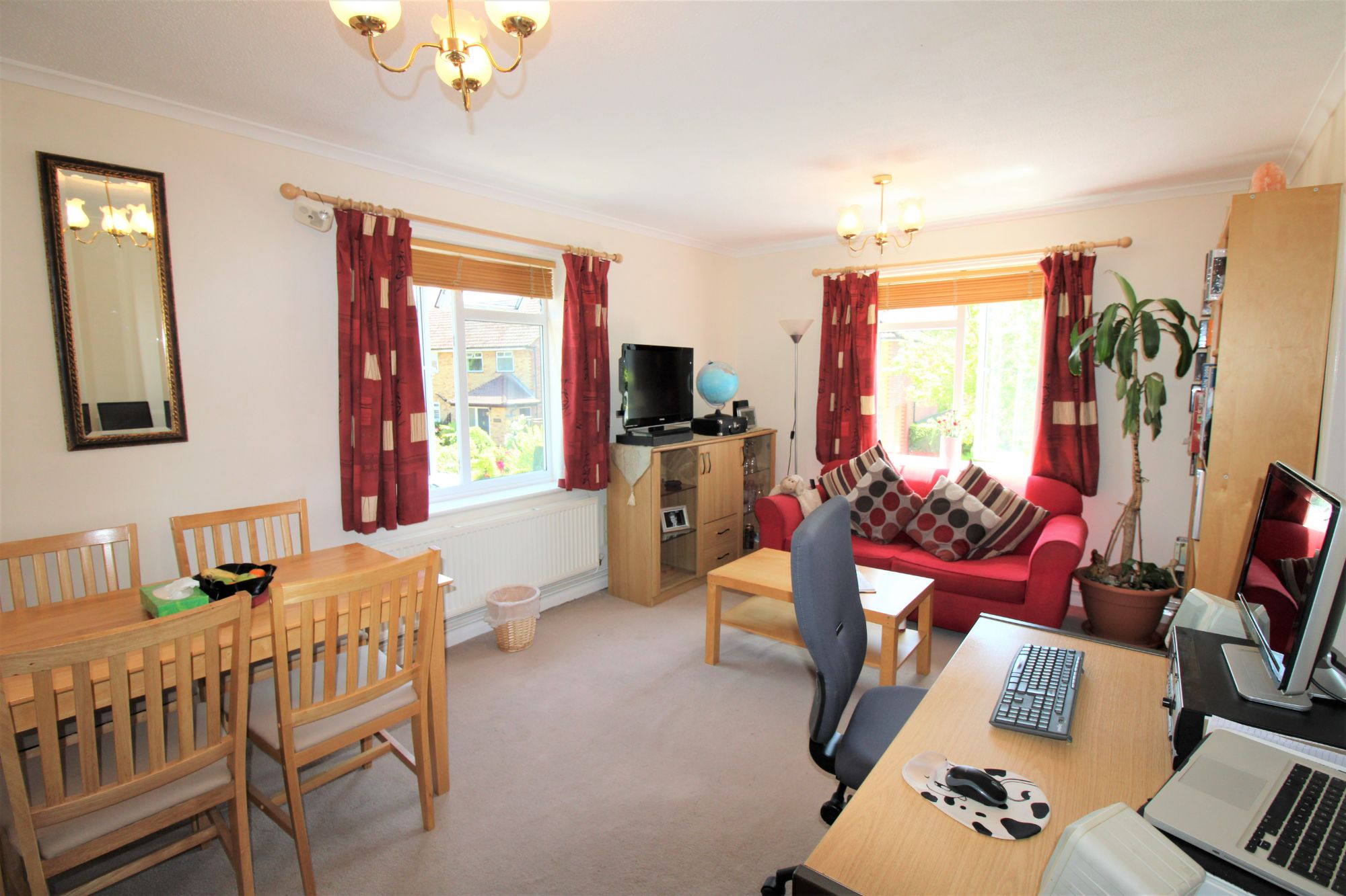 1 bed flat for sale in Leaway, Beech Tree Drive, Badshot Lea, Farnham
