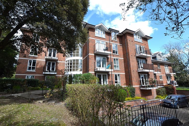 2 bed flat for sale in Widmore Road, Bromley BR1 Zoopla