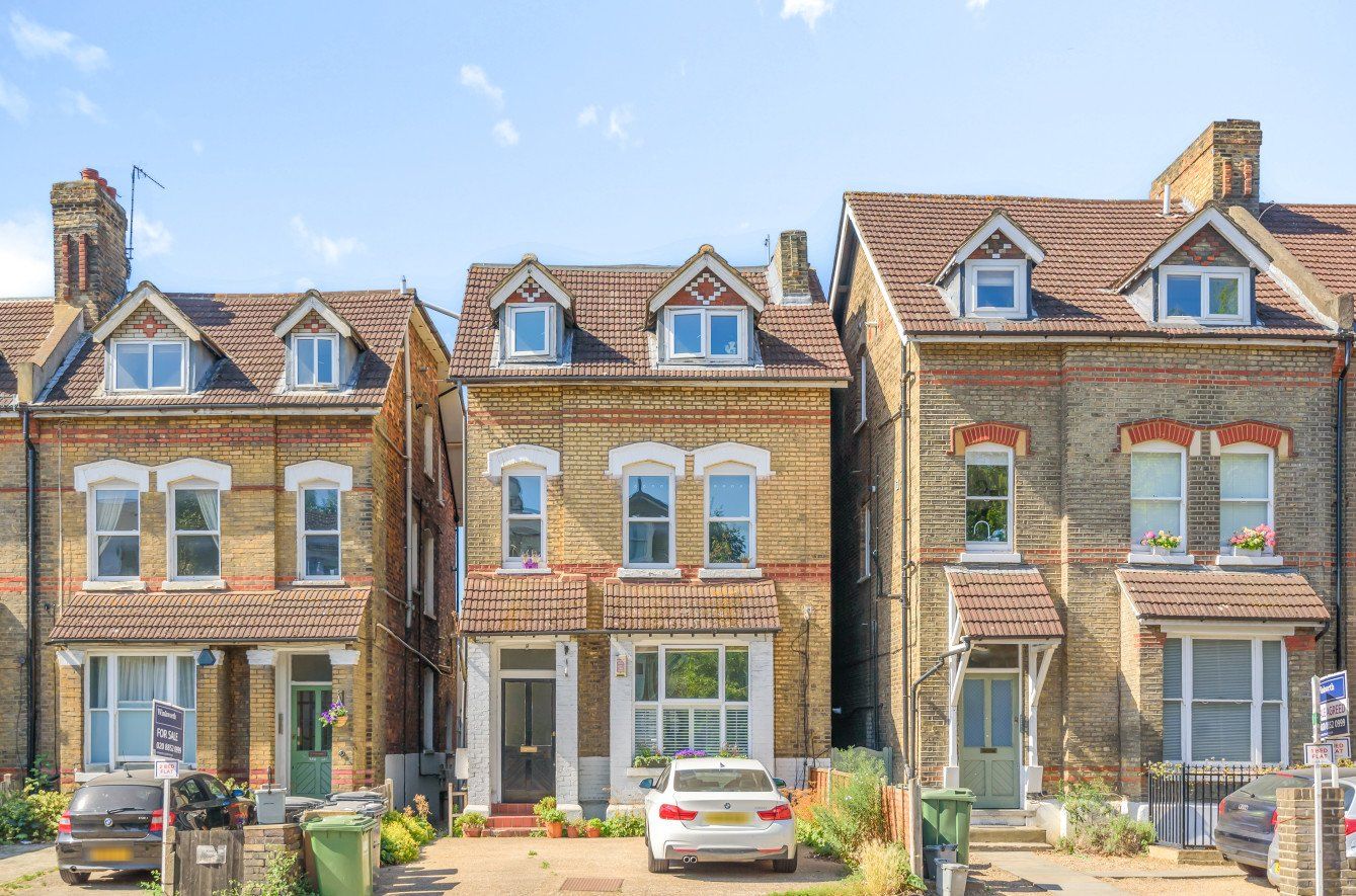 2 bed flat for sale in Lee High Road, London SE12 Zoopla