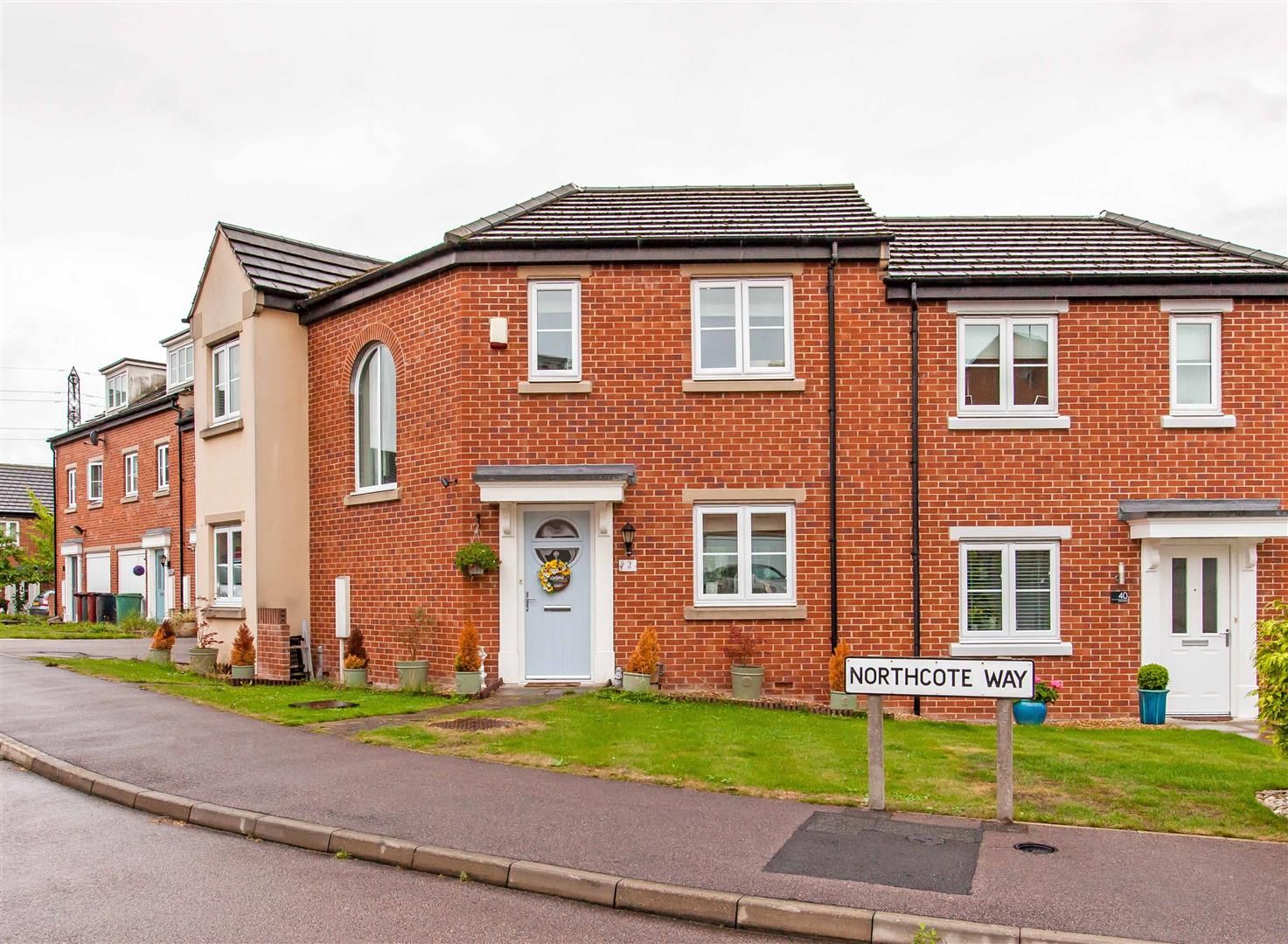 3 bed semidetached house for sale in Northcote Way, Doe Lea