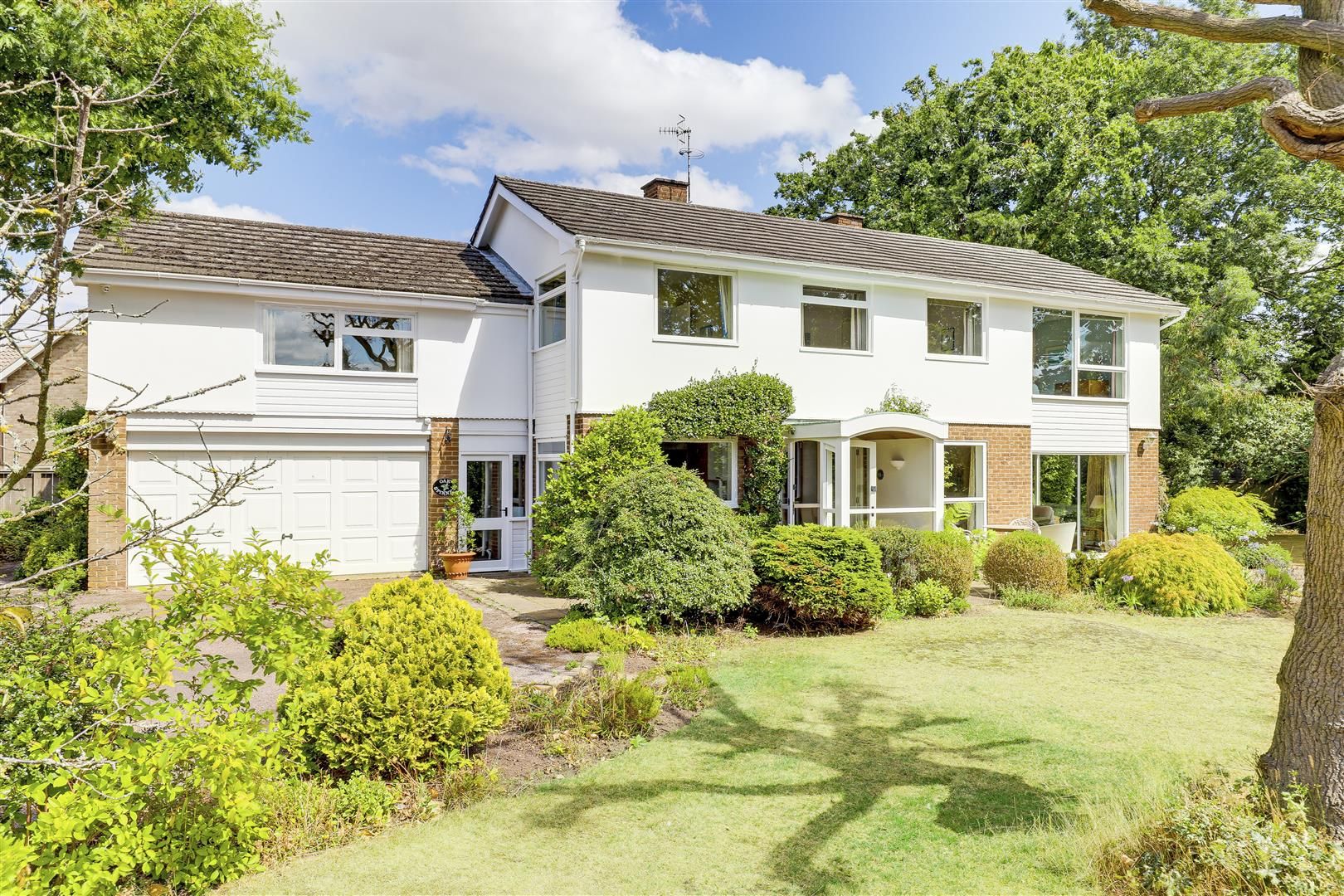 4 bed detached house for sale in Cow Lane, Bramcote, Nottinghamshire