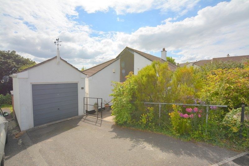 3 bed detached bungalow for sale in Valley View Drive, Truro TR1 Zoopla