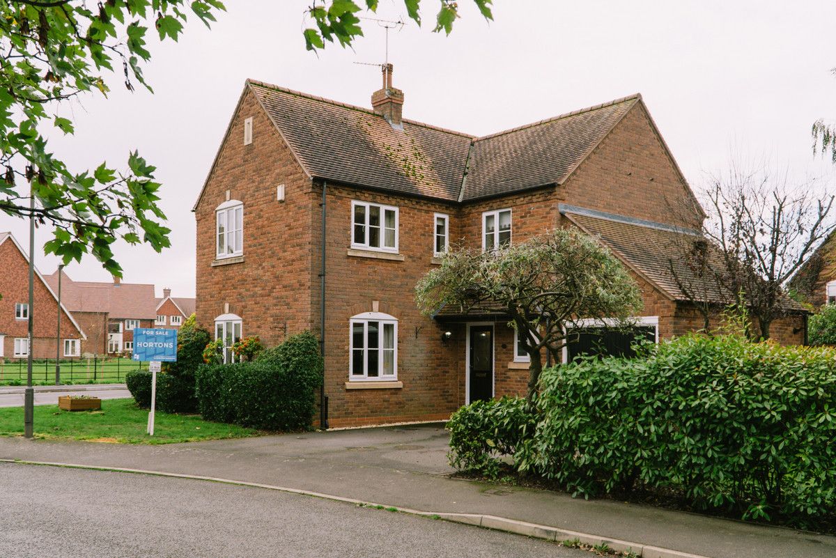 3 bed detached house for sale in Willow Park Way, AstonOnTrent DE72