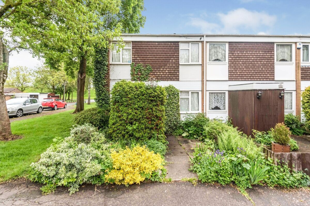 3 bed terraced house for sale in Thatchers Piece, Droitwich WR9 Zoopla