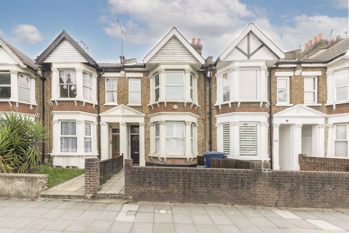 2 bed flat for sale in Horn Lane, London W3 Zoopla