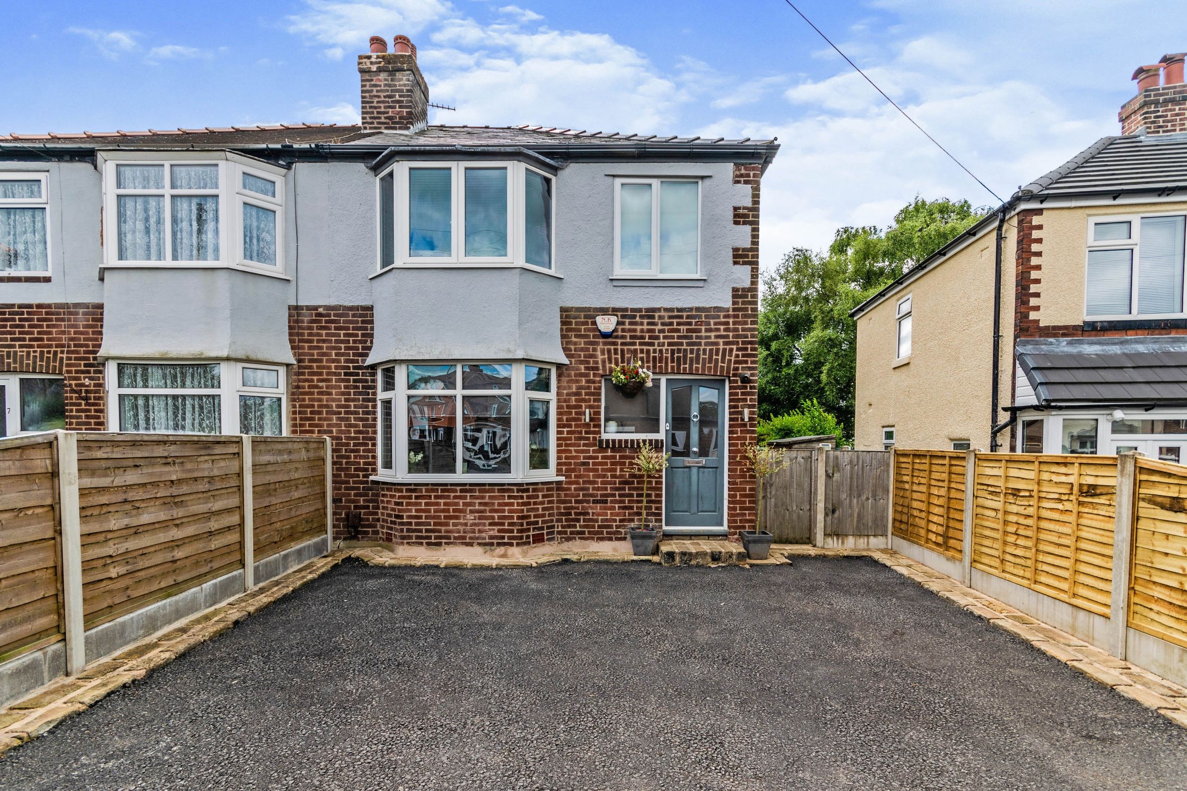 3 bed semidetached house for sale in Russell Avenue, Stockport SK6