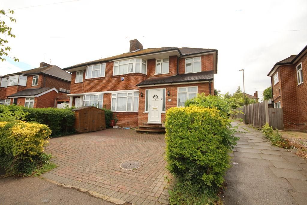 4 bed semidetached house for sale in Francklyn Gardens, Edgware