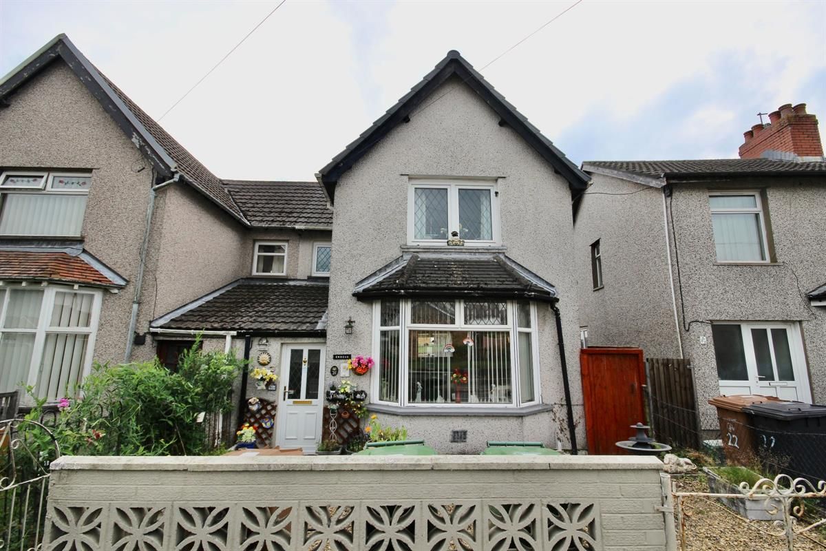 2 bed semidetached house for sale in Craiglas Crescent, Cefn Fforest