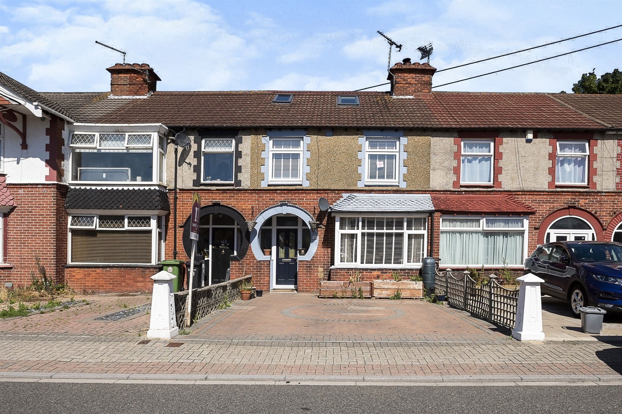 4 bed terraced house for sale in Hawthorn Crescent, Cosham, Portsmouth