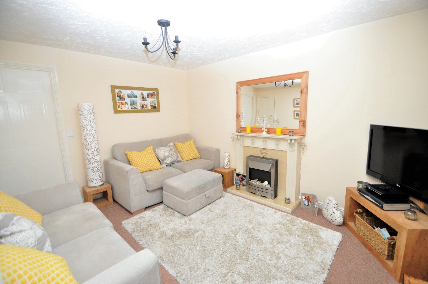 2 bed semidetached house to rent in Highland Park, Uffculme, Cullompton, Devon EX15 Zoopla