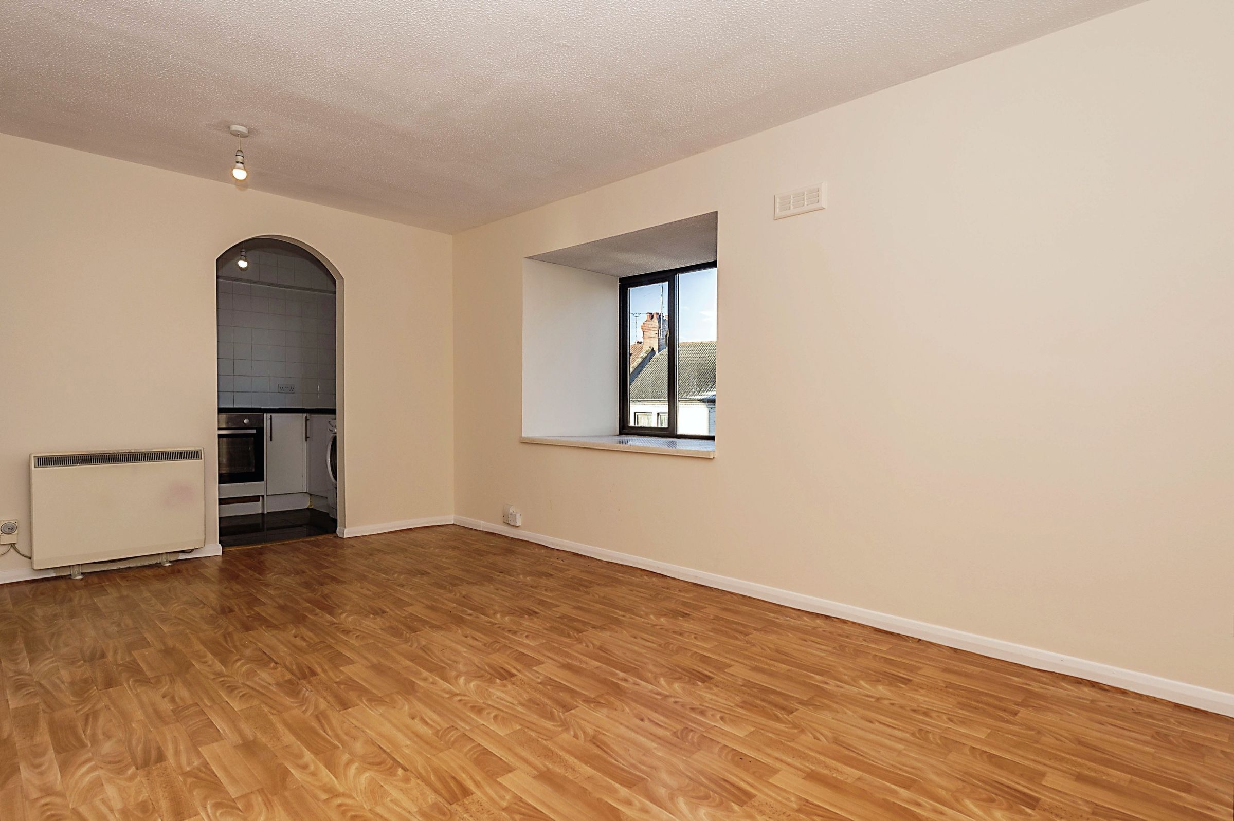 2 bed flat for sale in Nightingale Court, Waldeck Road, Luton LU3 Zoopla
