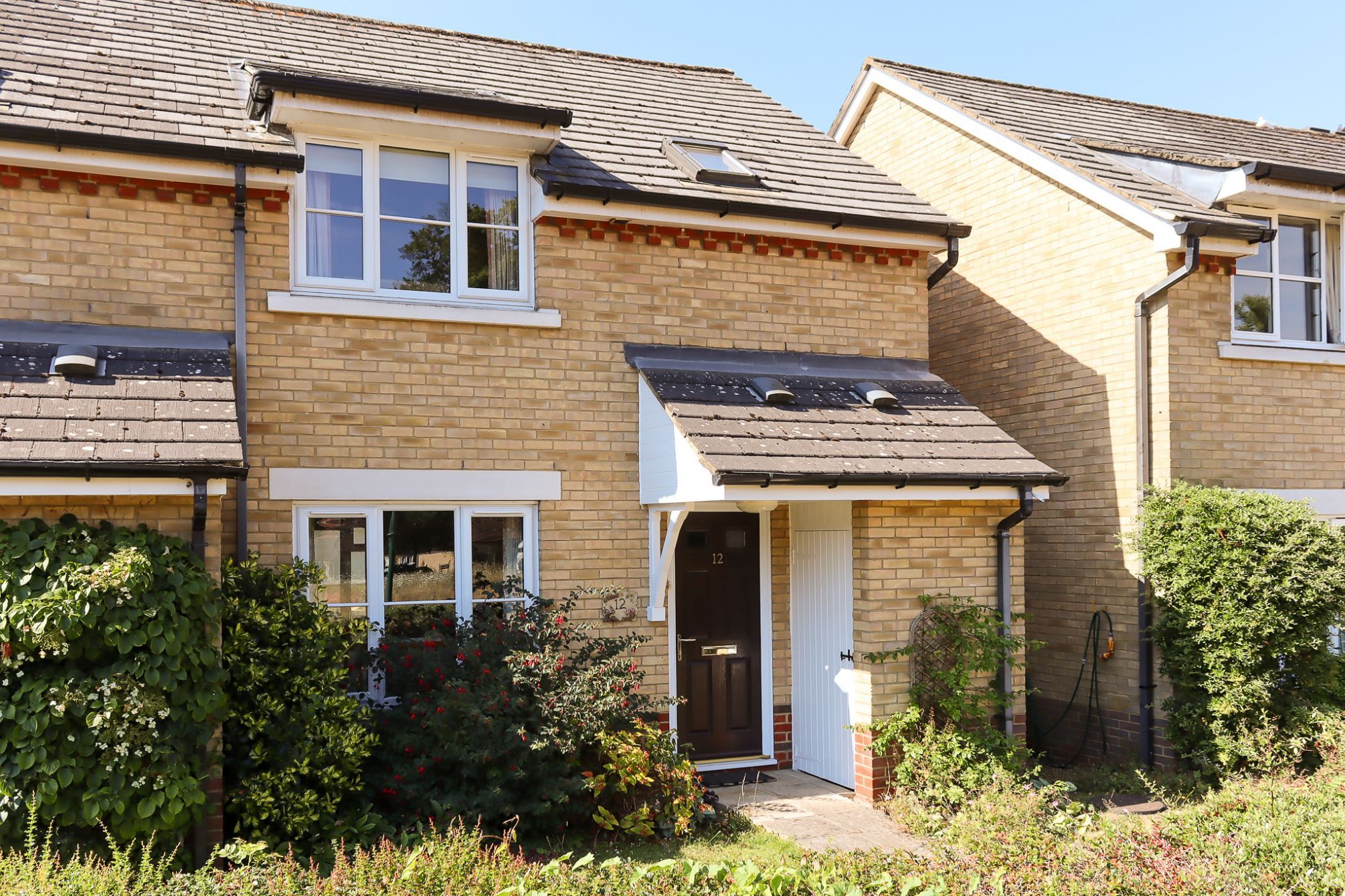 2 bed cottage for sale in Cedars Walk, Cedars Village, Chorleywood