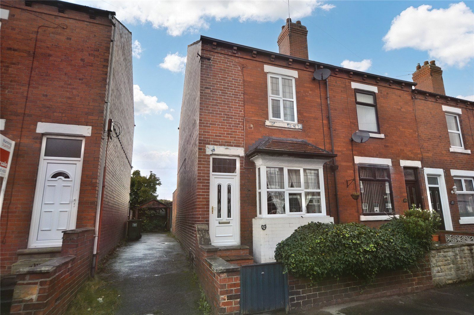 2 bed terraced house for sale in Middleton Avenue, Rothwell, Leeds