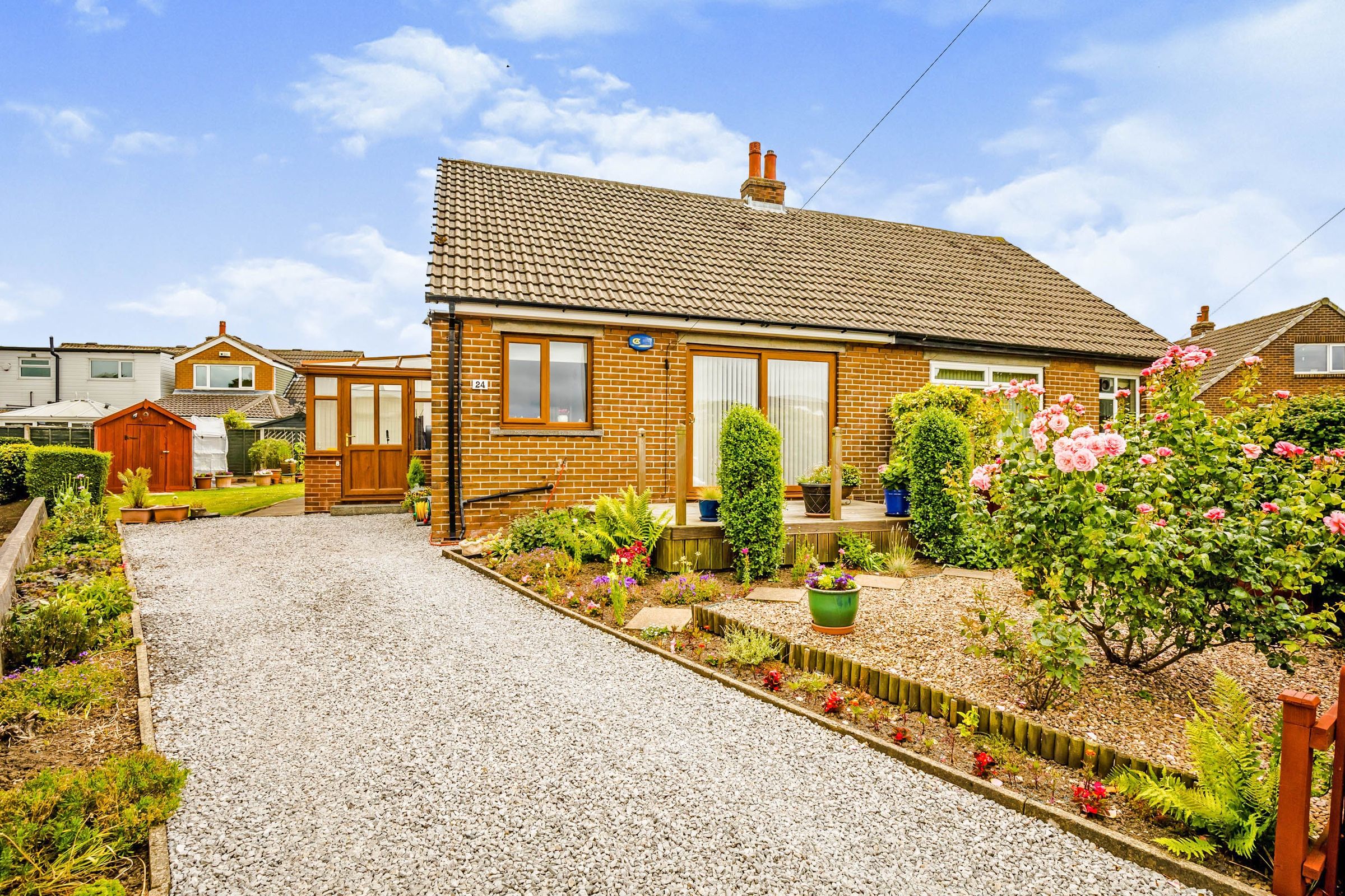 2 bed bungalow for sale in Lydgate Drive, Lepton, Huddersfield, West