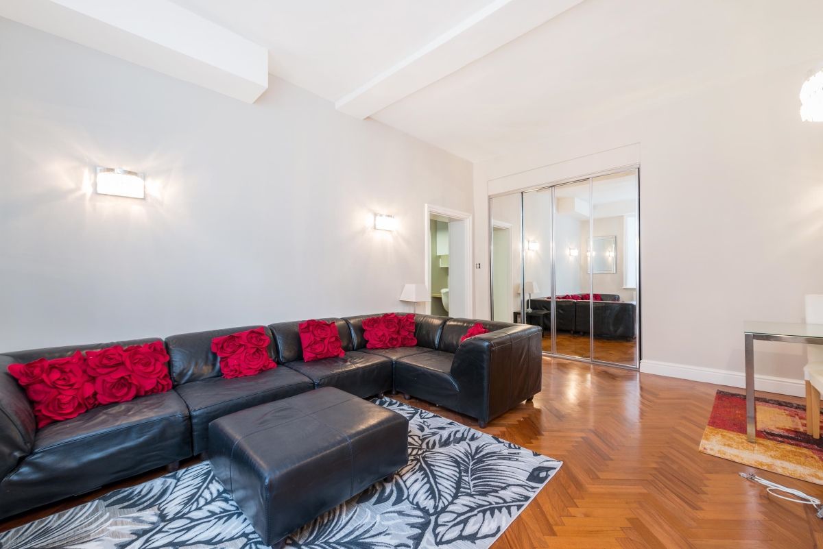 1 bed flat to rent in Addison Road, London W14 Zoopla