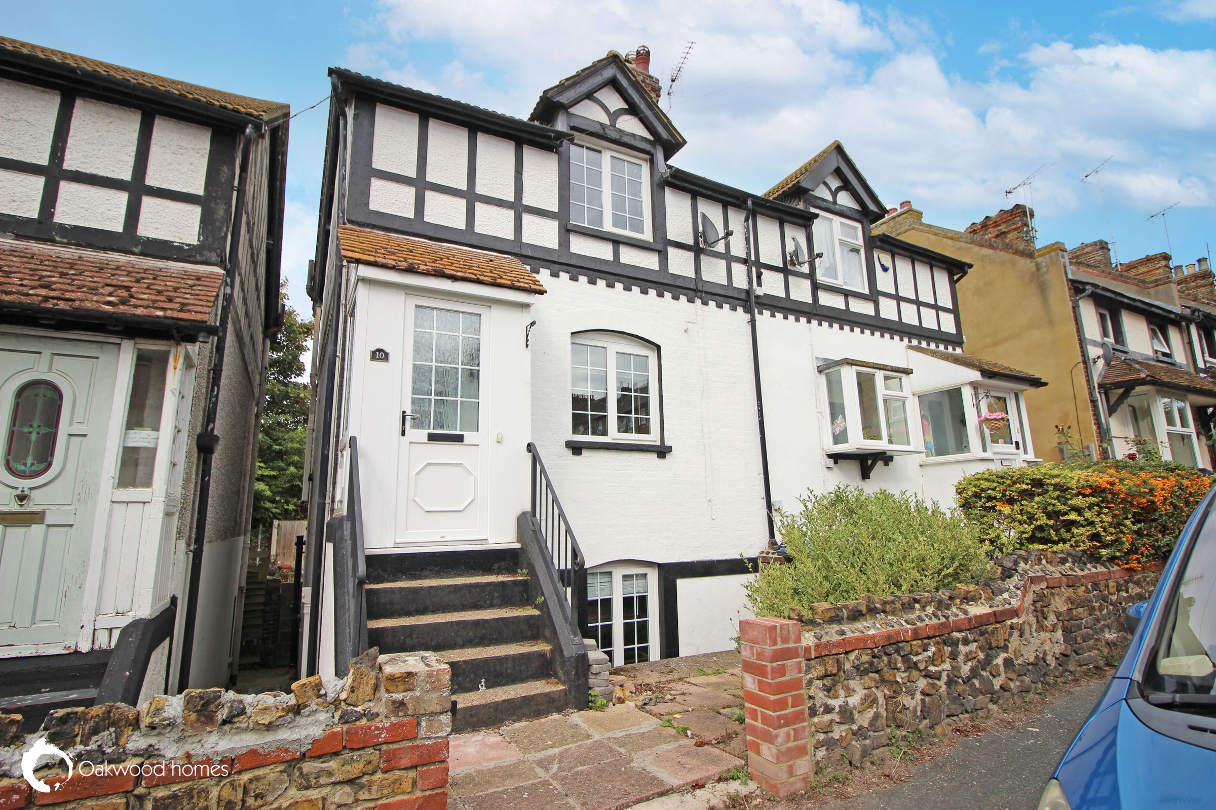 3 bed semidetached house for sale in Essex Road, WestgateOnSea CT8