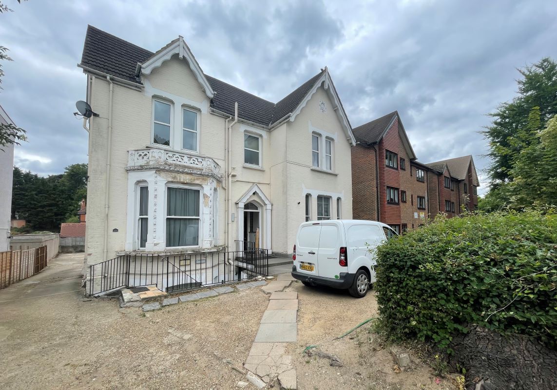 2 bed flat for sale in 48B Coombe Road, Croydon, Surrey CR0 Zoopla