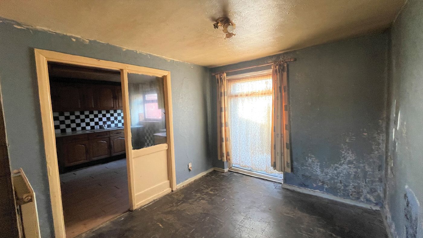 3 bed terraced house for sale in Stubbins Hill, Edlington, Doncaster