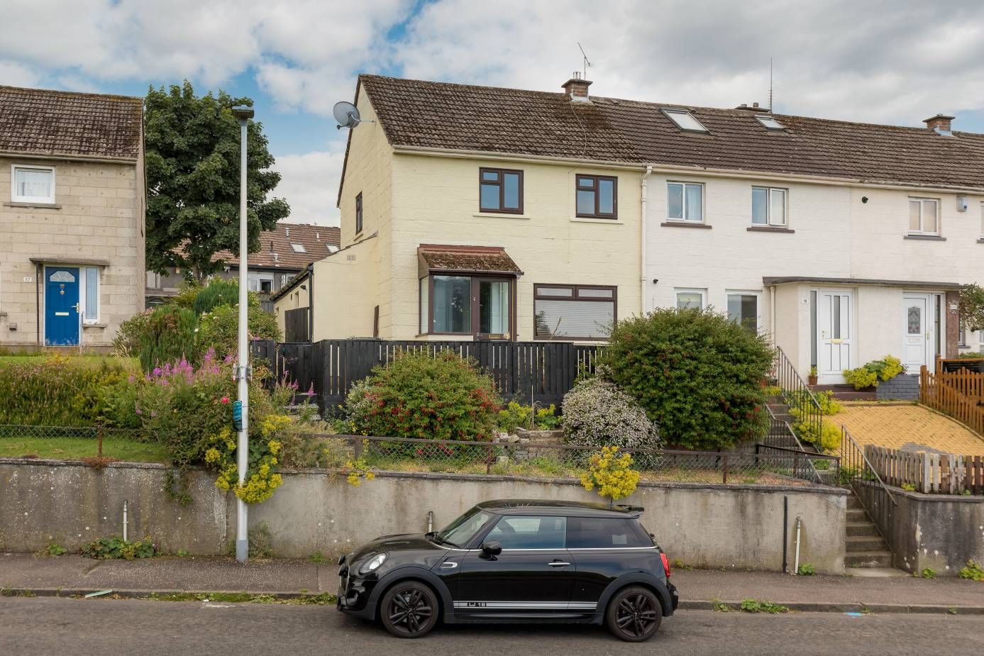 89 Oxgangs Farm Avenue, Oxgangs EH13