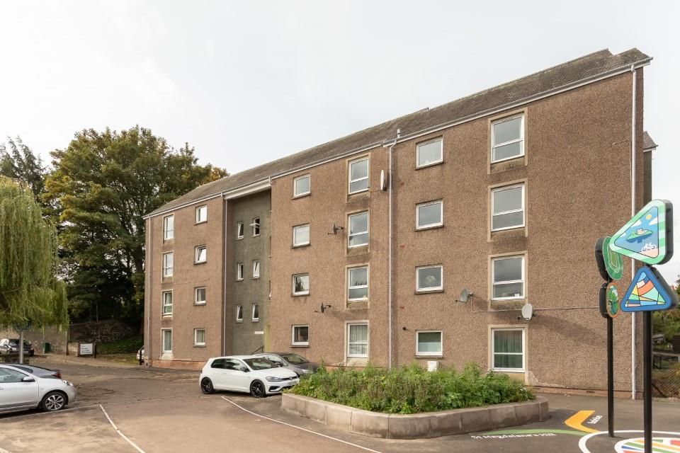 1 bed flat for sale in Windsor Court, Craigie, Perth PH2 Zoopla