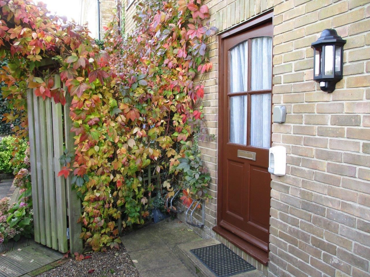 Studio to rent in The Annexe, The Pottery, Chapel Lane, St Margarets At