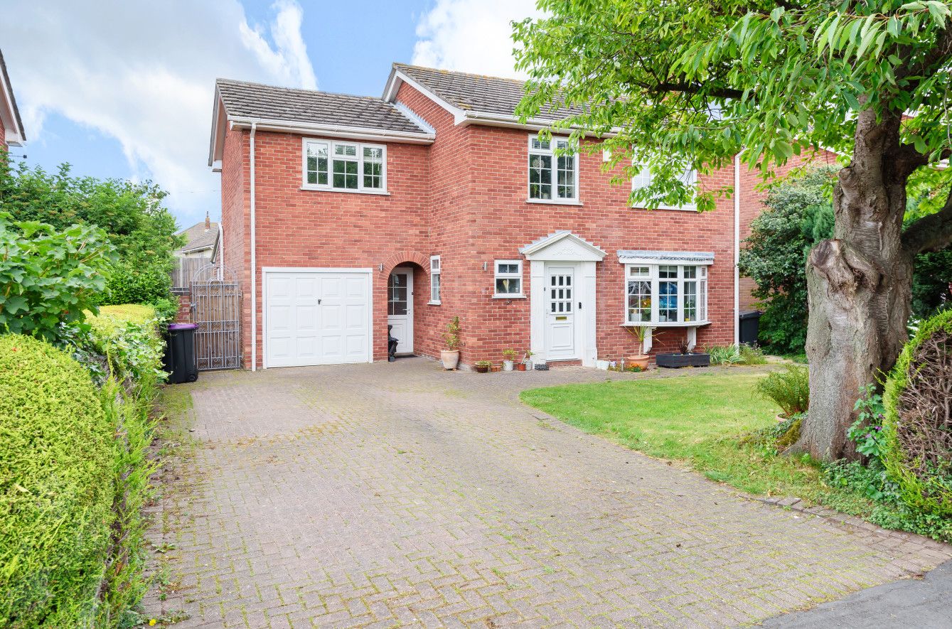 4 bed detached house for sale in St. Johns Close, Leasingham NG34 Zoopla