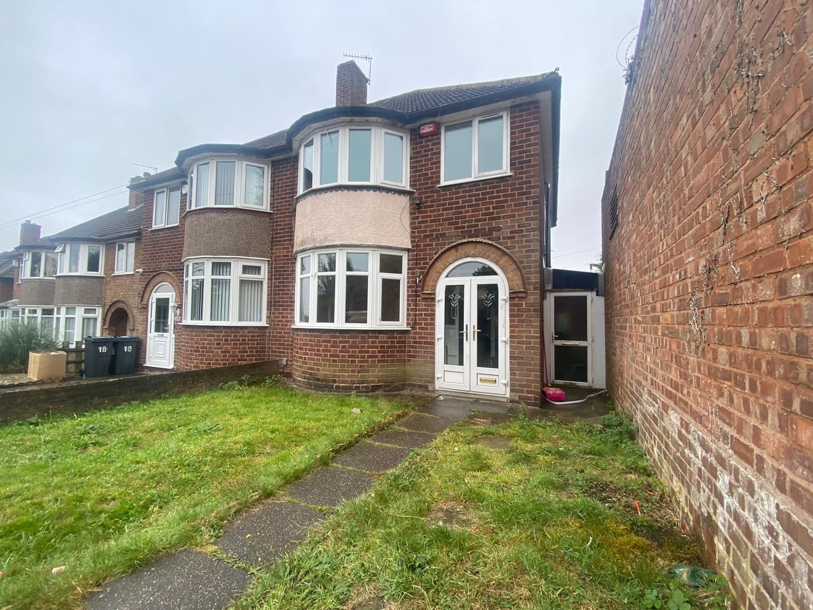 3 bed property to rent in Gailey Croft, Great Barr, Birmingham B44 Zoopla