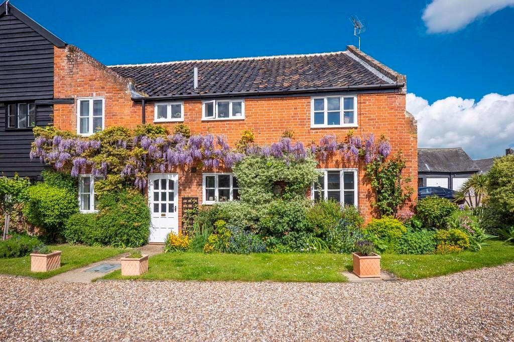 1 bed flat to rent in 8 The Maltings, High Street, Cavendish, Sudbury