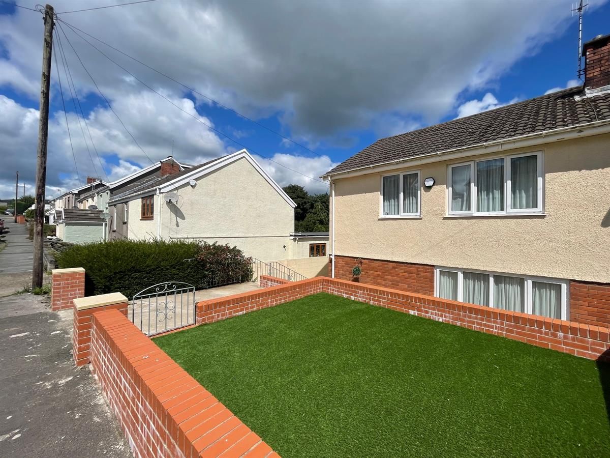 3 bed semidetached house for sale in Cefn Road, Glais, Swansea SA7