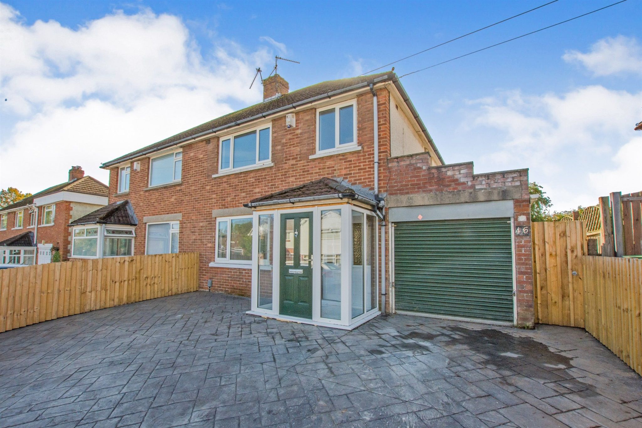3 bed semidetached house for sale in Elgar Crescent, Llanrumney