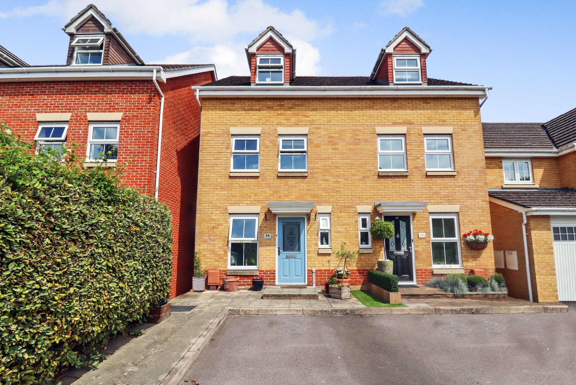 3 bed semidetached house for sale in White Tree Close, Fair Oak
