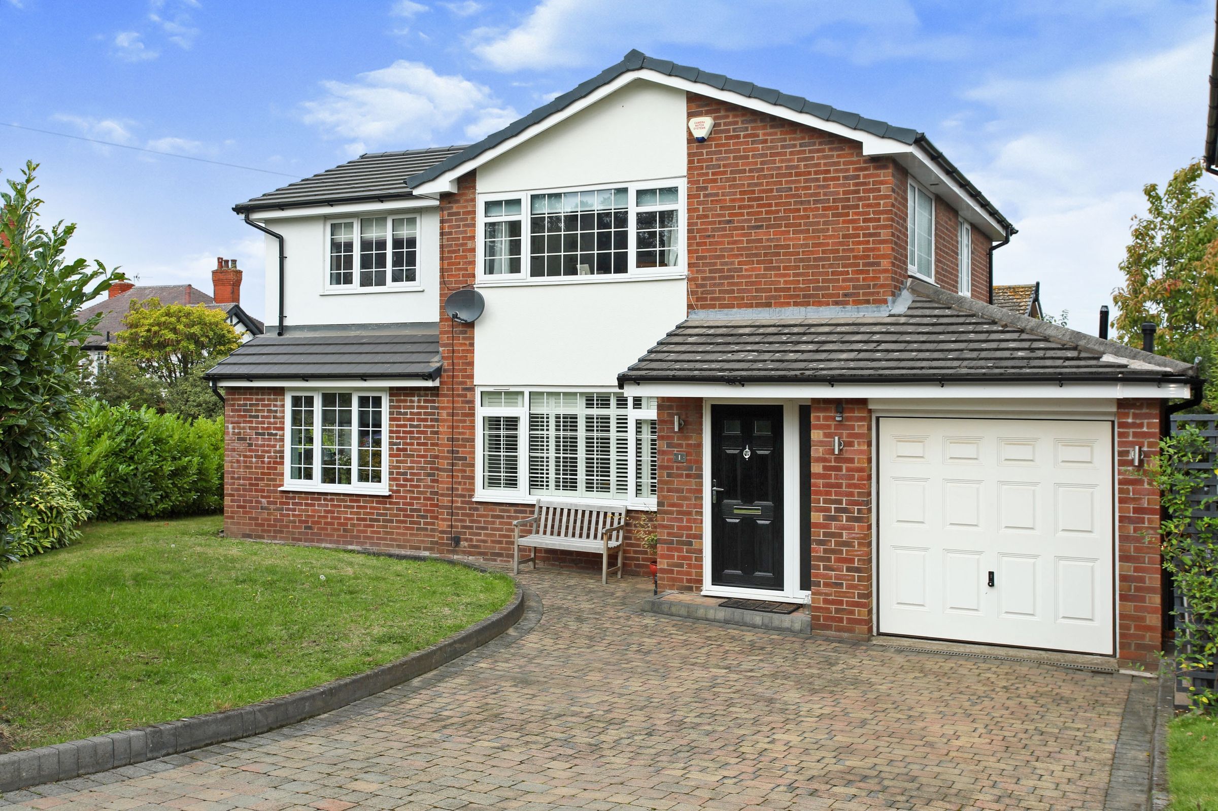 4 bed detached house for sale in Warren Road, Appleton, Warrington WA4