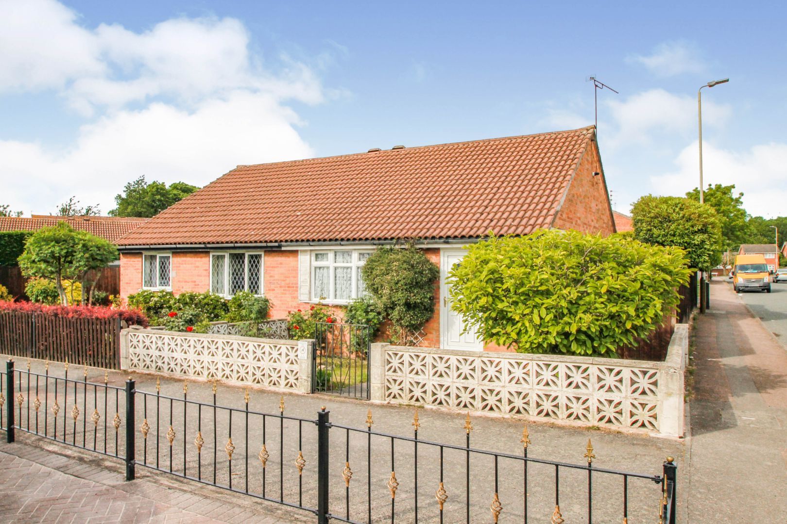 Heatherbrook Road, Leicester LE4  