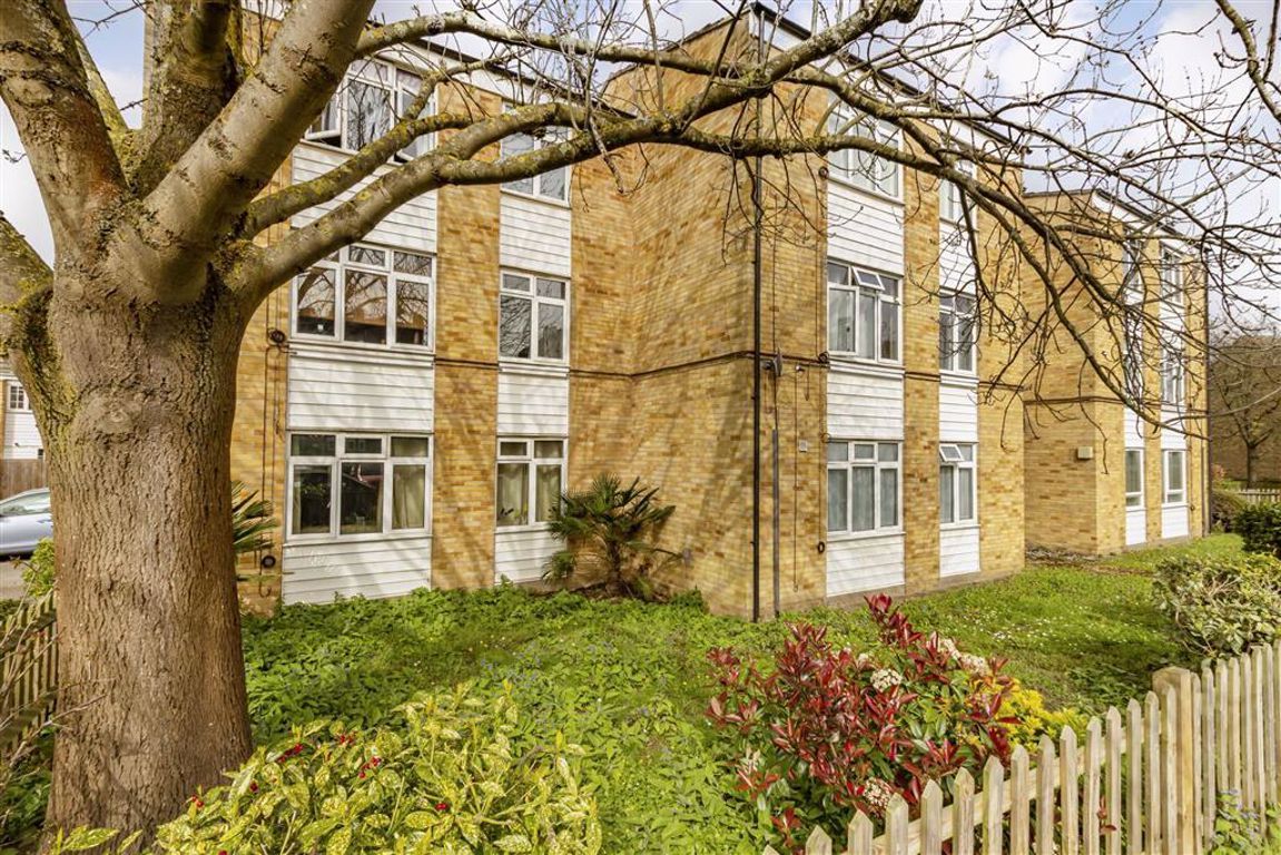 1 bed flat for sale in Little Queens Road, Teddington TW11 Zoopla