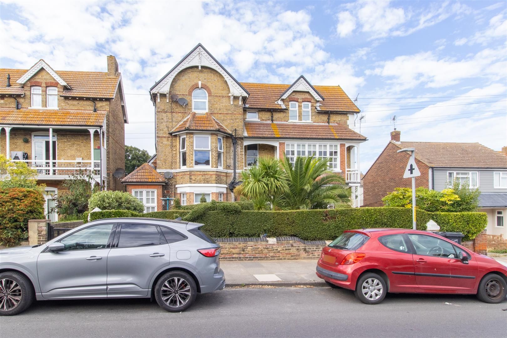1 bed flat for sale in Westgate Bay Avenue, WestgateOnSea CT8 Zoopla