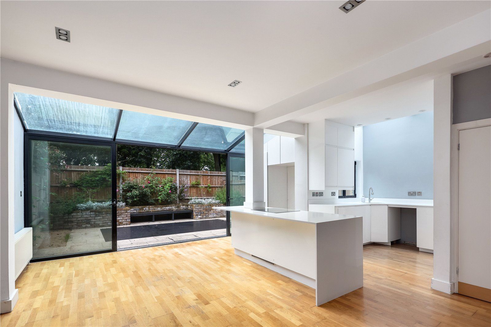 Canal Cottages, Parnell Road, London E3