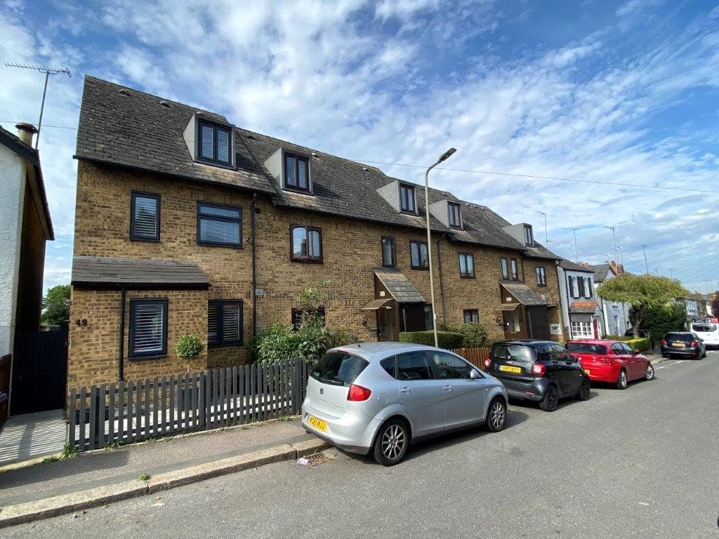 1 bed flat for sale in Puller Road, EN5 Zoopla