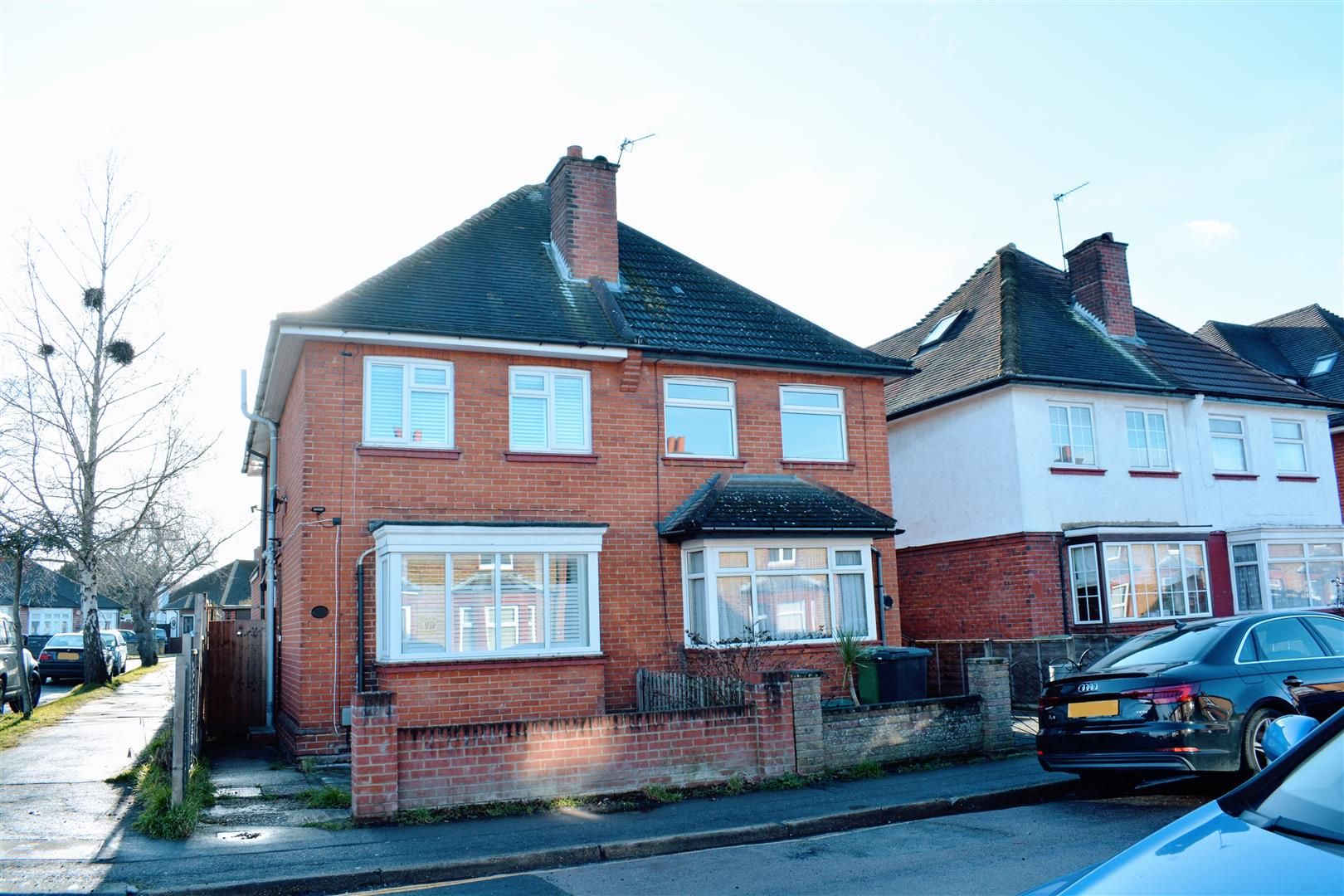 2 bed semidetached house to rent in Upper Court Road, Epsom KT19 Zoopla