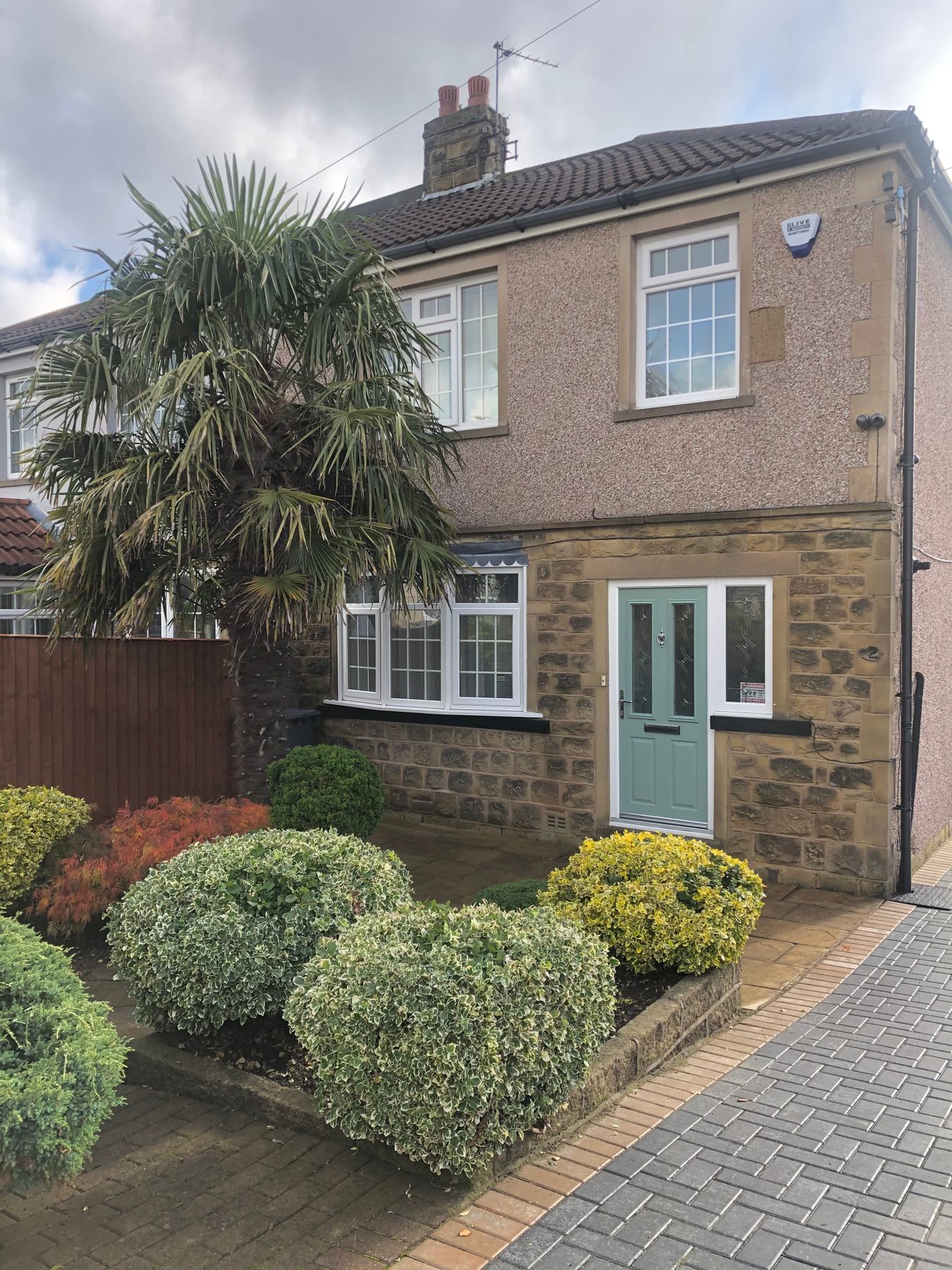 3 bed semidetached house to rent in Fagley Drive, Bradford BD2 Zoopla