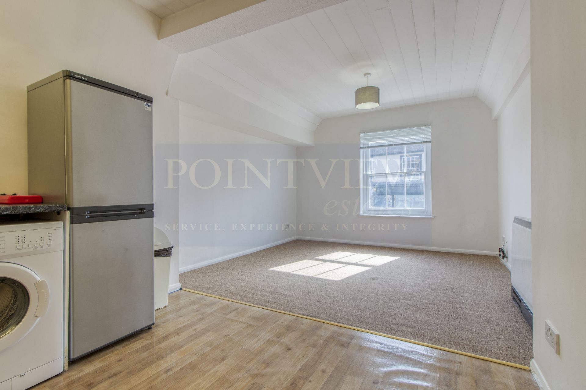 3 bed flat to rent in Market Place, Great Dunmow CM6 Zoopla