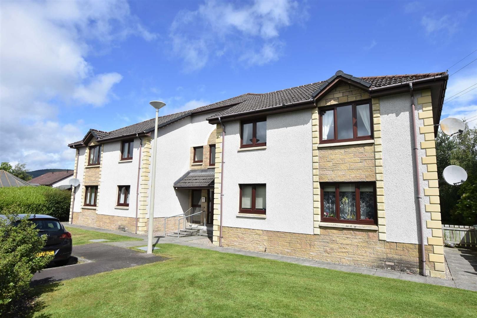 2 bed flat for sale in Holm Dell Court, Inverness IV2 Zoopla