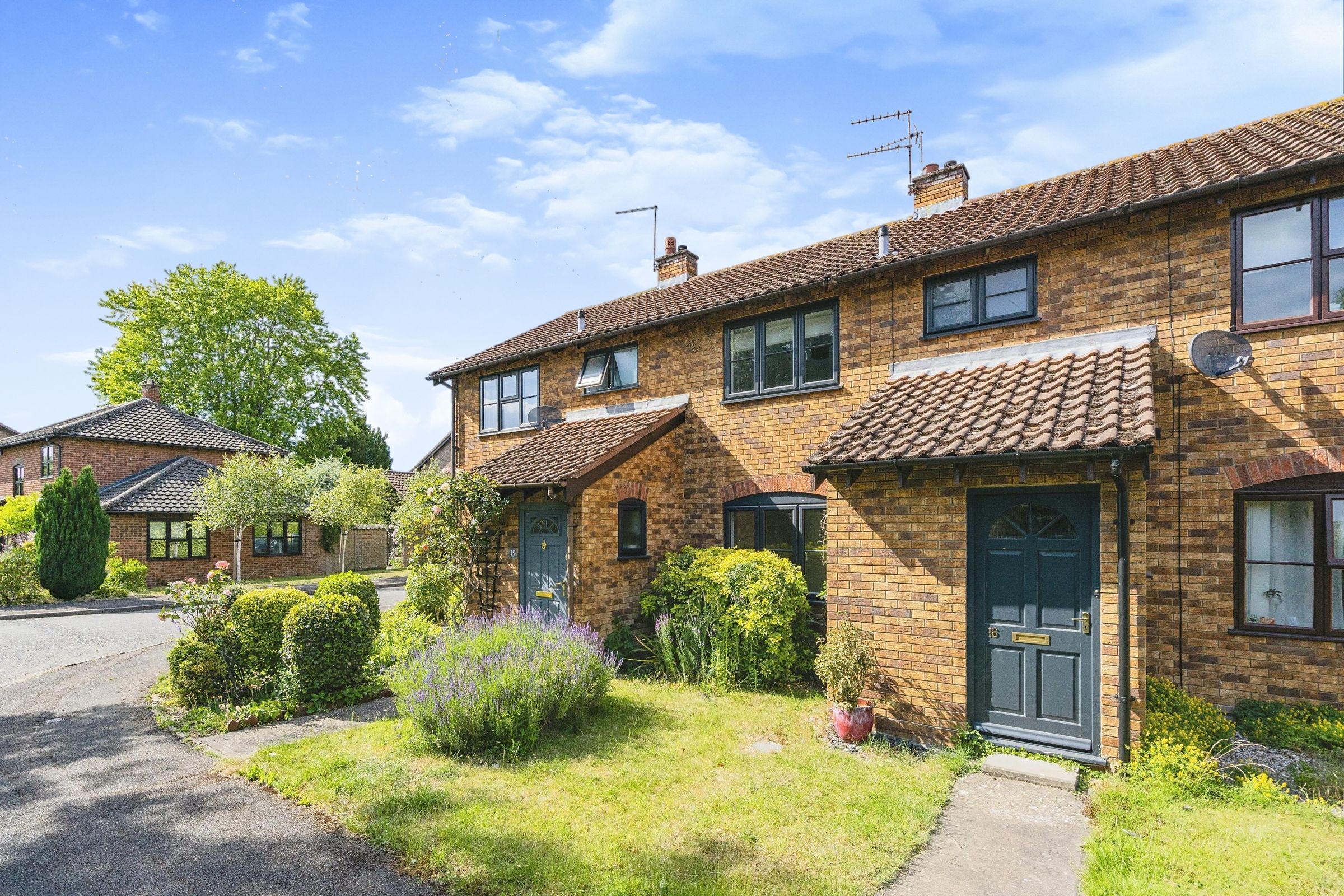 3 bed terraced house for sale in Maris Green, Great Shelford, Cambridge