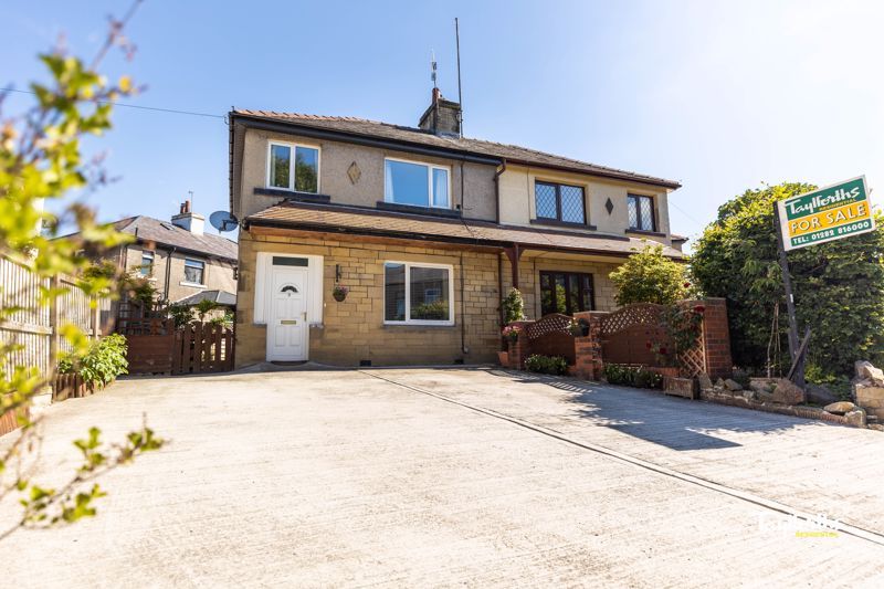 3 bed semidetached house for sale in 9 Salterforth Road, Barnoldswick BB18 Zoopla