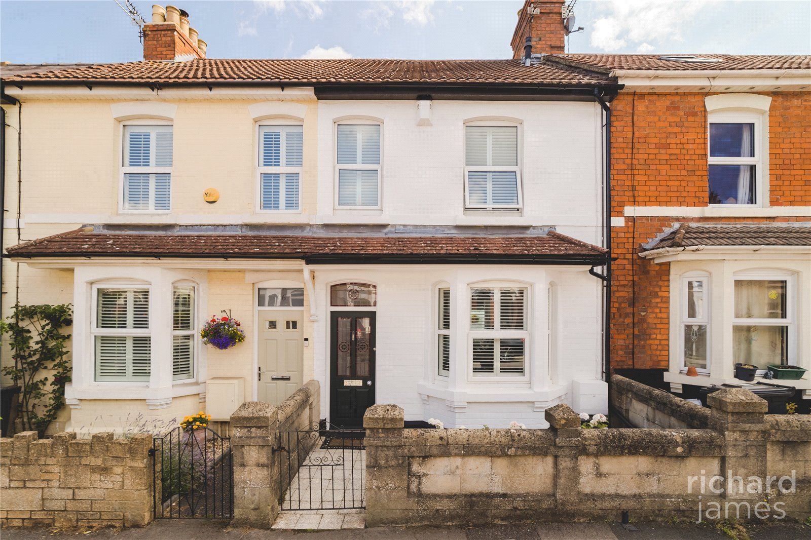 2 bed terraced house for sale in Kent Road, Old Town, Swindon SN1 Zoopla